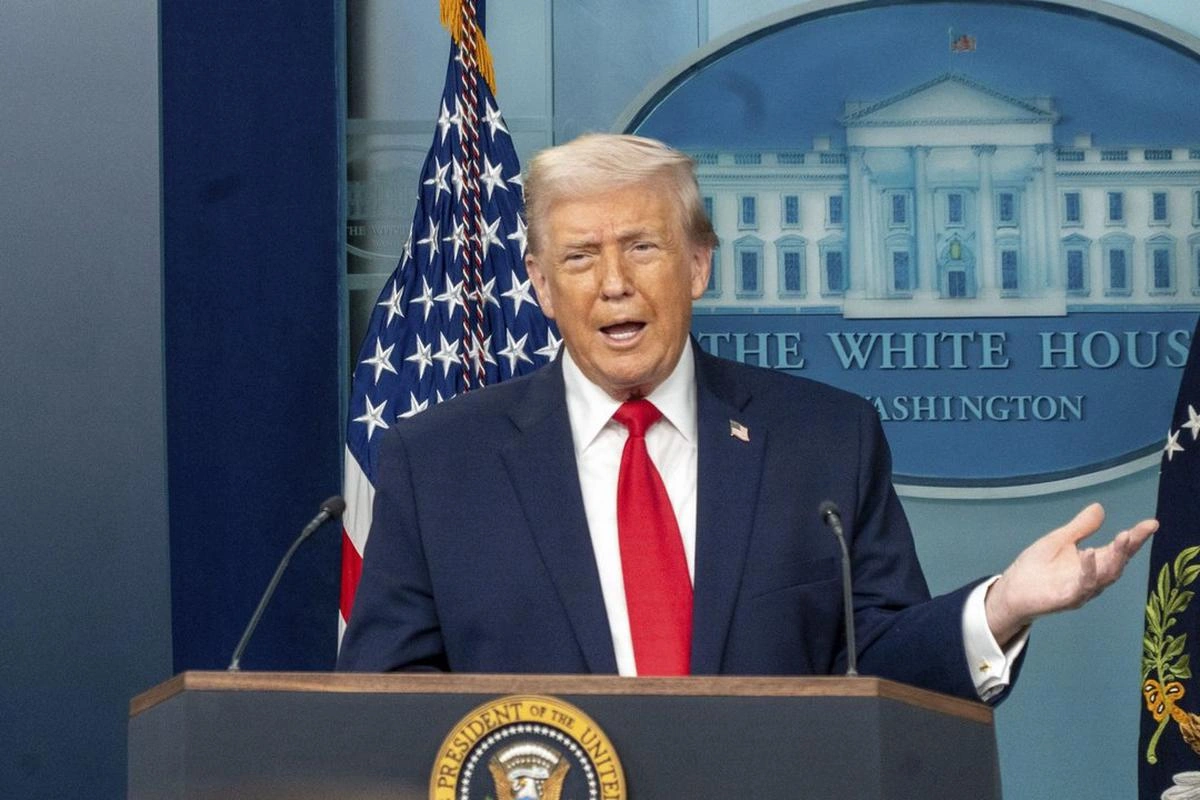 Trump dijo que el líder supremo de Irán pidió un alto el fuego