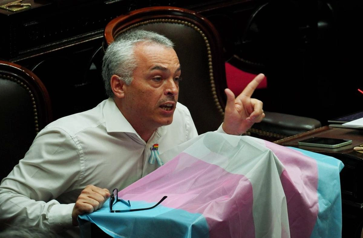 Créditos hipotecarios a funcionarios: Paulón sospecha de tráfico de influencias