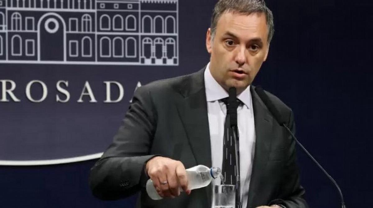 La nueva hipoteca de Adorni: financió otro departamento con dólares de privados