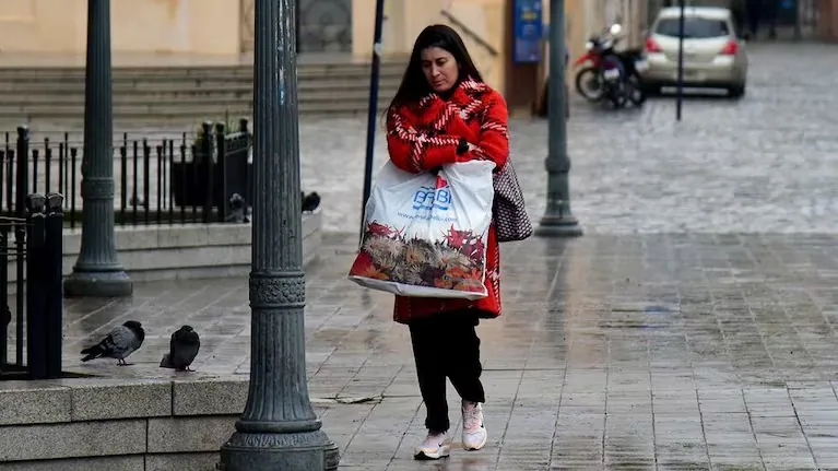 Tormentas fuertes y vientos: alertas naranja y amarilla en gran parte del país