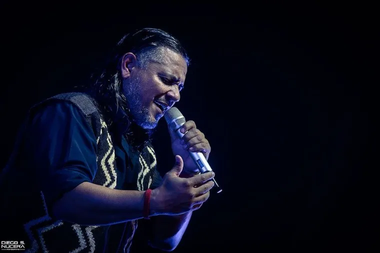 EL INDIO LUCIO ROJAS: SOMOS UNA GRAN FAMILIA