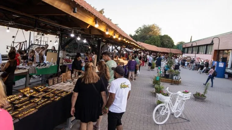 Feriado puente: ¿Por qué se celebra el lunes 18 de noviembre?