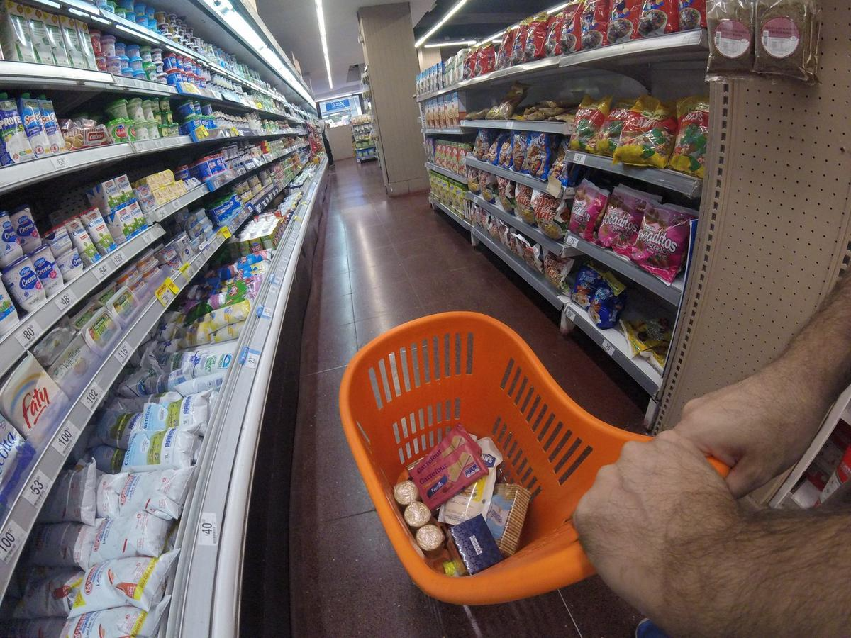 La inflación de abril fue del 2,6% y bajó luego de 10 meses en ascenso