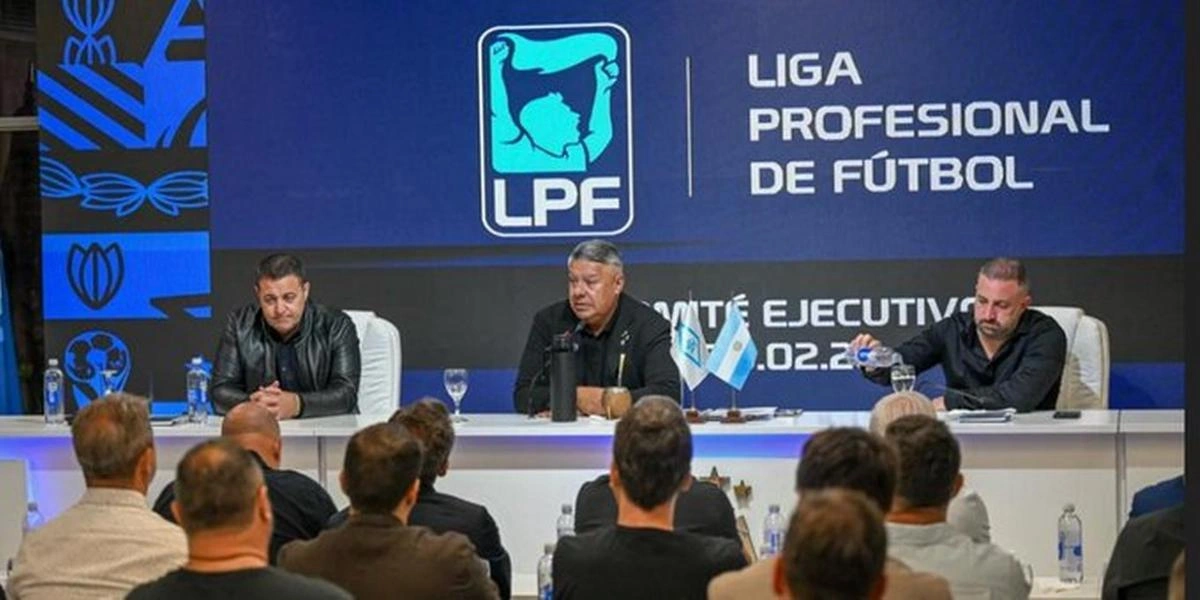 La AFA convoca a un paro del fútbol los días 5, 6, 7 y 8 de marzo