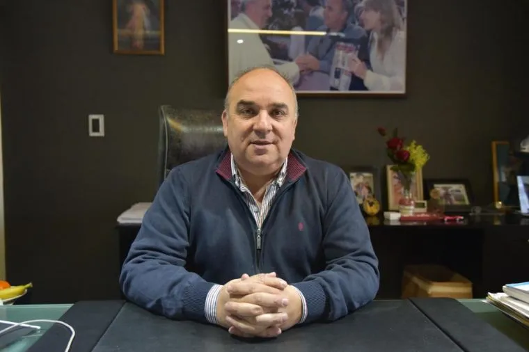 Brizuela rechazó la privatización del plan nuclear y advirtió sobre riesgos internacionales