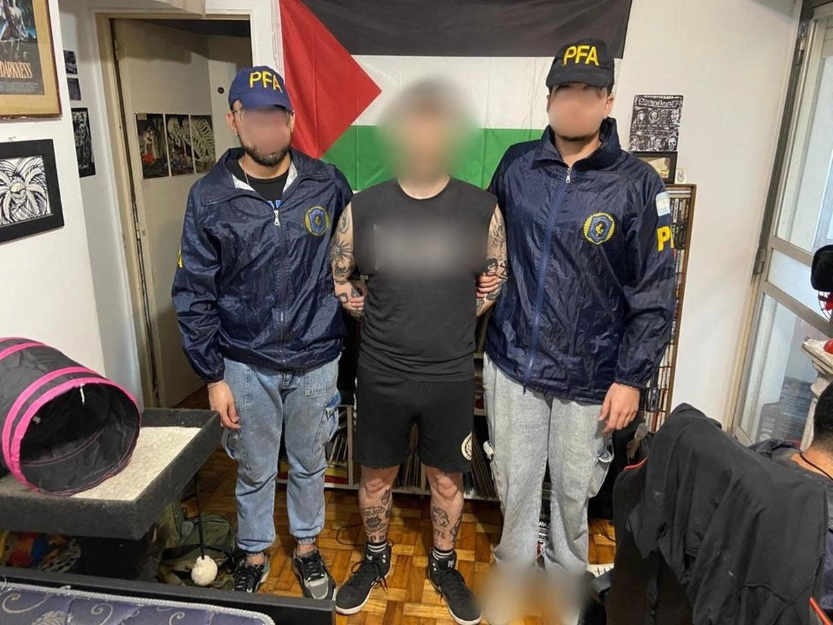 Detienen a un hombre vinculado a Antifa por amenazar a Bullrich: tenía un AK-47